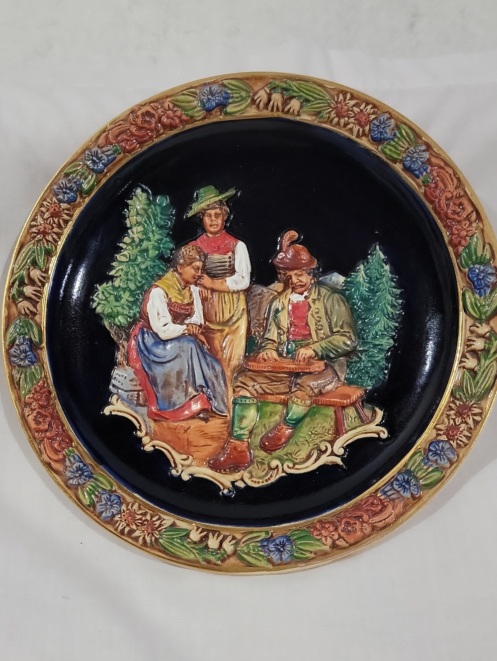 Vintage Carstens Tonnieshof West Germany 3D Relif Ceramic Wall Plate "Almszene"